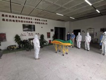 致敬伟大！跨越千里，她如愿“来”到深大医学部